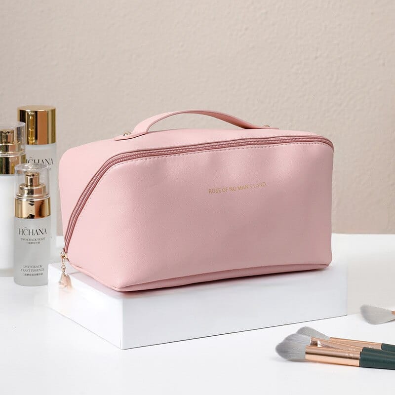 👜MAKEUP TRAVEL BAG - (Buy 1 Get 1 Free) 😍